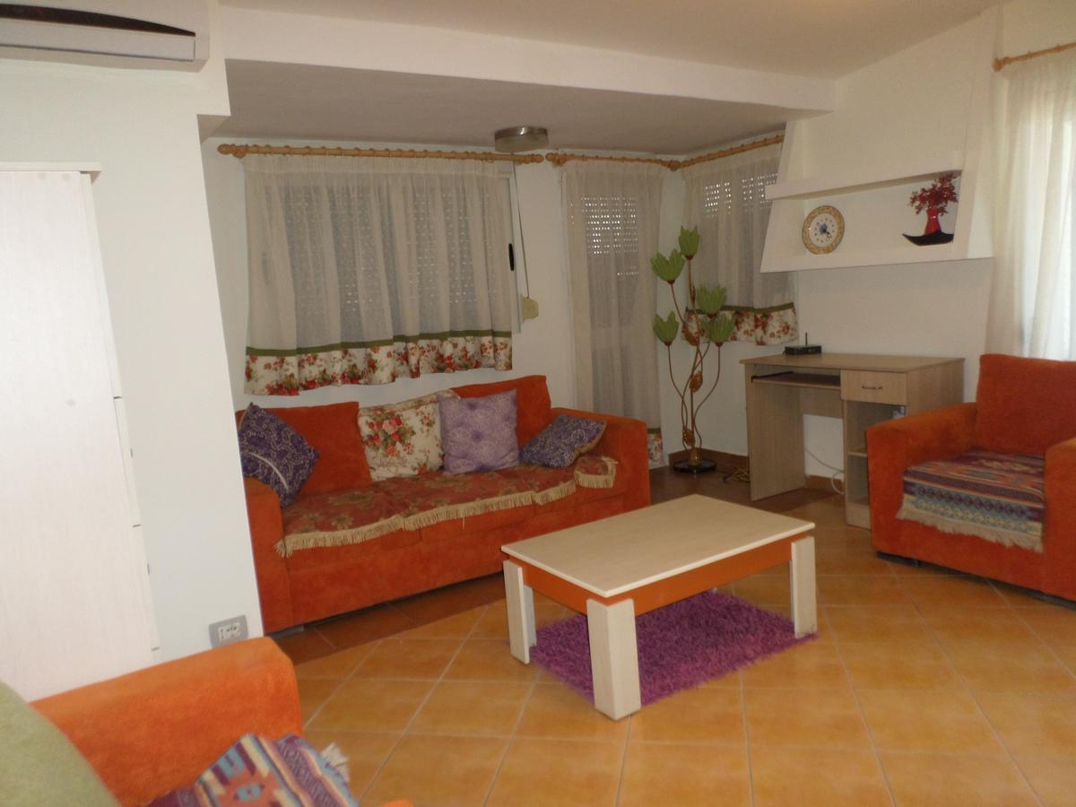 Aldom Apartments Durrës Buitenkant foto